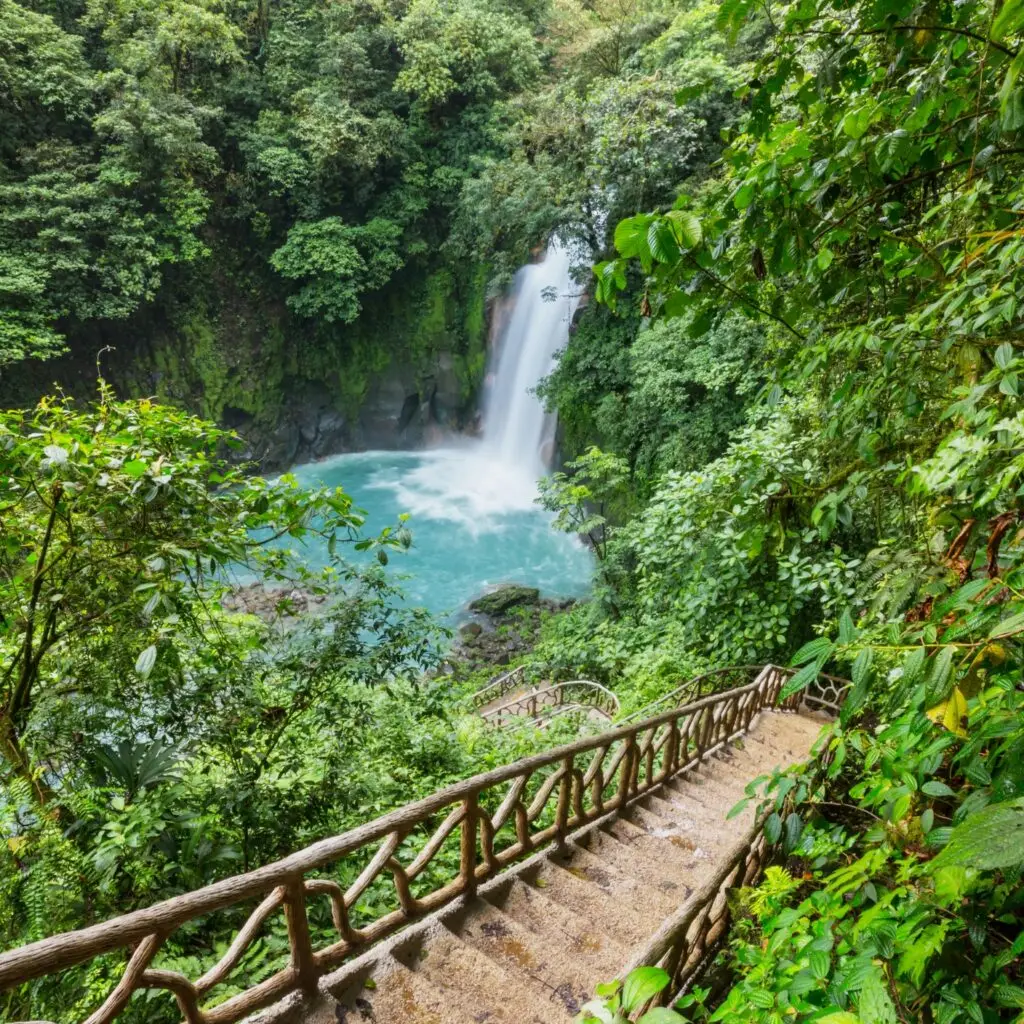 Stunning landscape shots of Costa Rica’s rainforest
